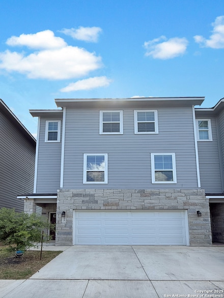 21515 Sir Walter Ln, San Antonio, TX 78256