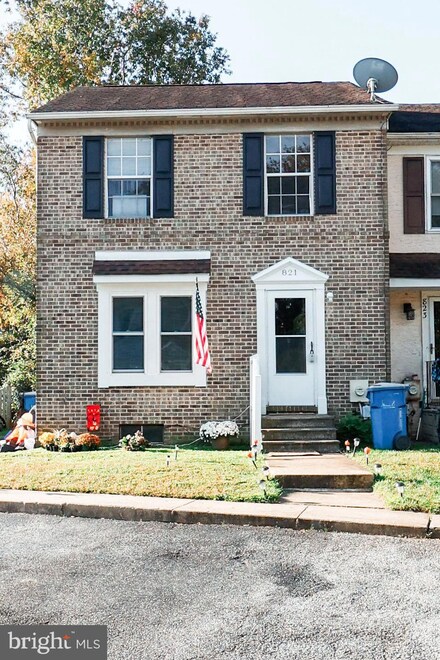 821 Commons Ln, Camden, DE 19934