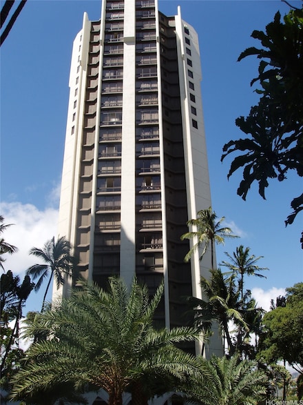 300 Wai Nani Way Unit II1416, Honolulu, HI 96815