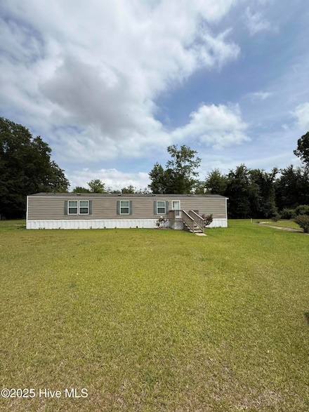 5824 Dean Dr, Washington, NC 27889