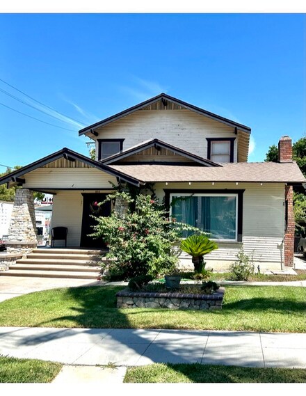 615 S Victoria Ave, Corona, CA 92879