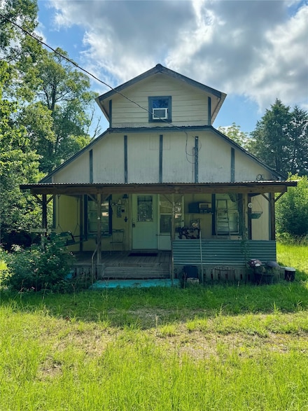 385 Ole Long Pull Rd, Livingston, TX 77351