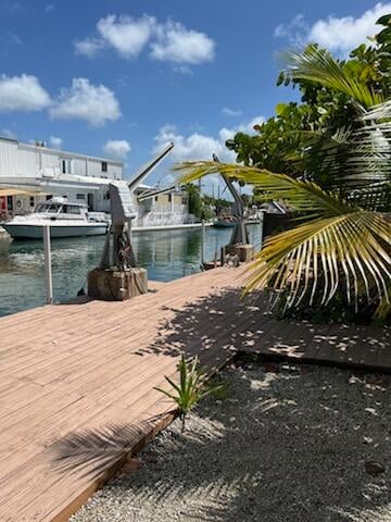 24317 Caribbean Dr W, Summerland Key, FL 33042