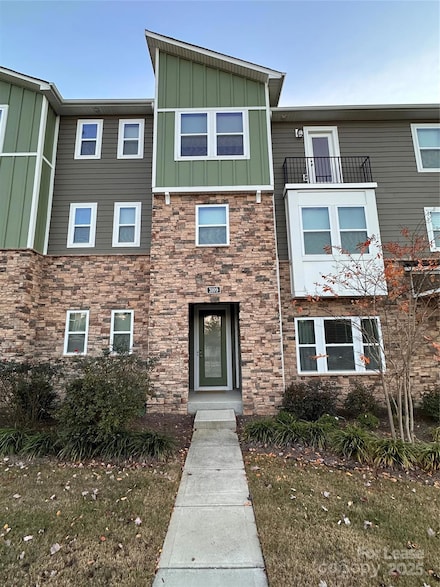 3109 Treble Ct, Charlotte, NC 28262