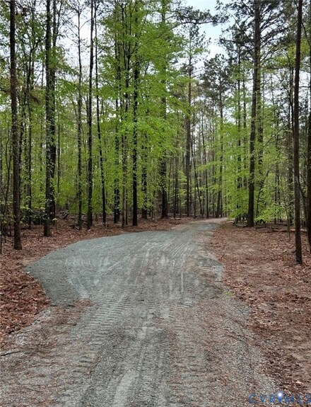 261 Petersburg Rd, Powhatan, VA 23139