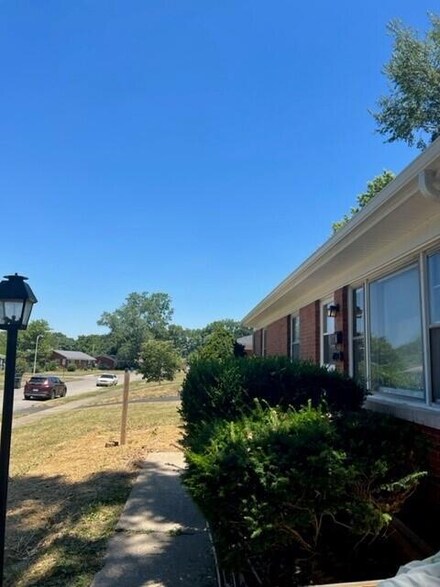 2024 Tamarack Dr, Lexington, KY 40504