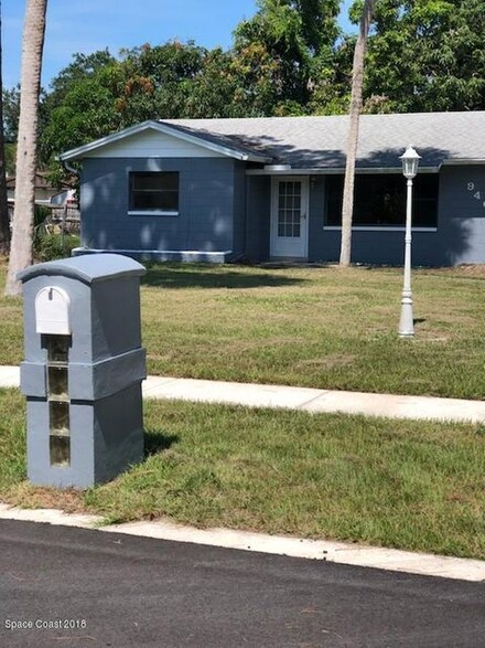 940 Carolina Ave, Rockledge, FL 32955