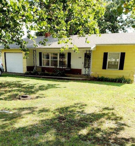 313 N Linn St, Moran, KS 66755