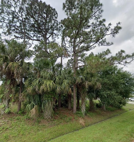 290 NE Sagamore Terrace, Port St. Lucie, FL 34983