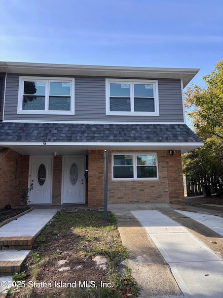 4 Penn Ave, Staten Island, NY 10306