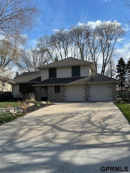 13619 Stanford St, Omaha, NE 68144