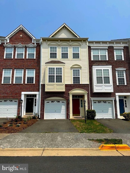 544 Mcarthur Terrace NE, Leesburg, VA 20176