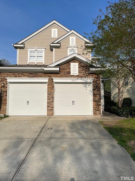 3027 Remington Oaks Cir, Cary, NC 27519