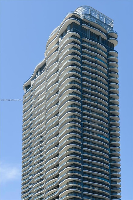 1000 Brickell Plaza Unit 3903, Miami, FL 33131