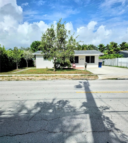 2733 NE 6th Ave, Wilton Manors, FL 33334
