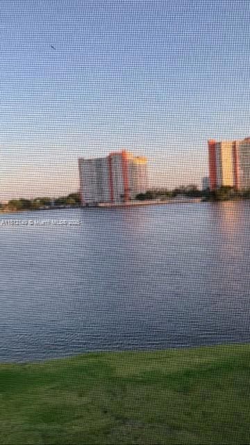 1302 NE 191st St Unit A219, Miami, FL 33179