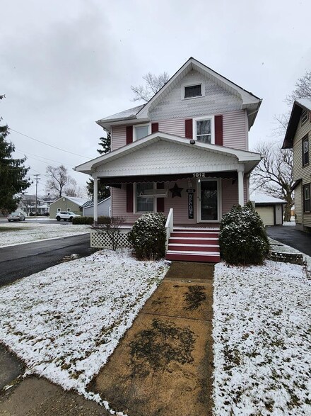 1012 S Sandusky Ave, Bucyrus, OH 44820