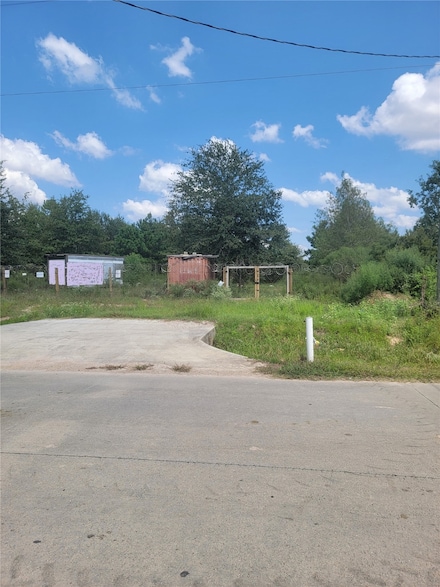 1153 Road 3556, Cleveland, TX 77327