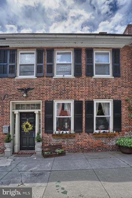 309 W Market St, Marietta, PA 17547