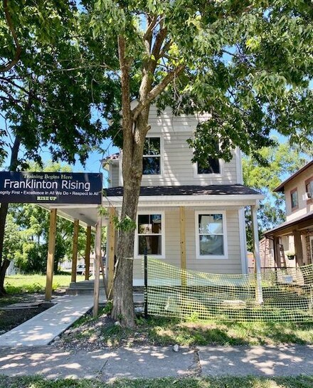 119 Wisconsin Ave, Columbus, OH 43222