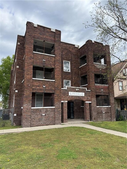 3000 E Linwood Blvd, Kansas City, MO 64128