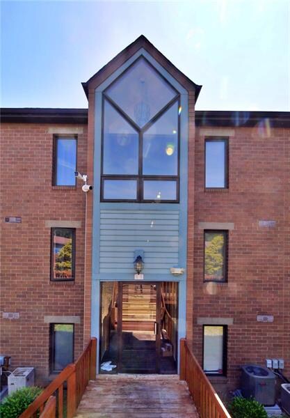 1845 Clayton Ave Unit 100, Pittsburgh, PA 15214