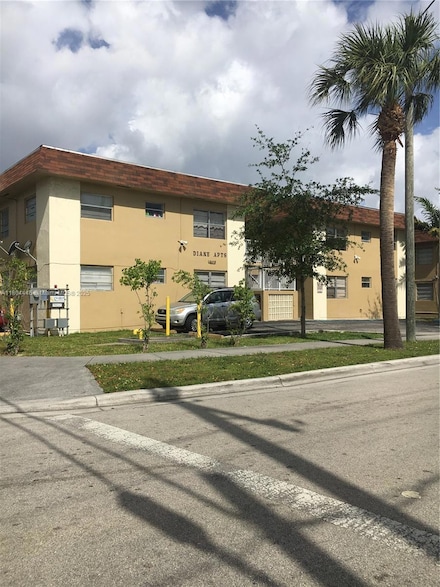 16118 NE 21st Ave Unit 10, North Miami Beach, FL 33162