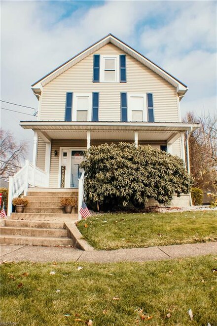 35 3rd St NE Unit 12A, Carrollton, OH 44615