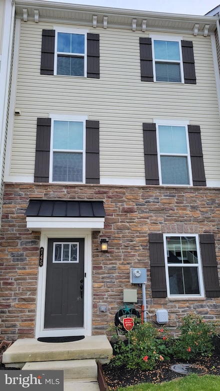 745 Quarry Point Rd, Malvern, PA 19355