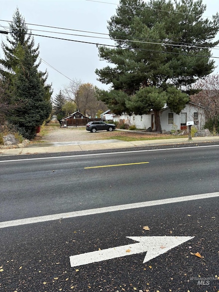 5500 N Pierce Park Ln, Boise, ID 83714