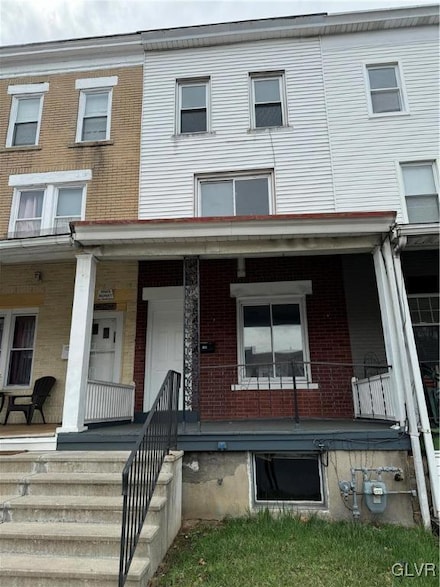 760 S 8th St, Allentown, PA 18103