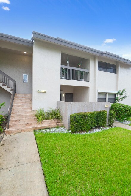 4152 NW 22nd St Unit 290I, Coconut Creek, FL 33066