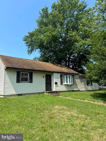 4 Mark Dr, New Castle, DE 19720