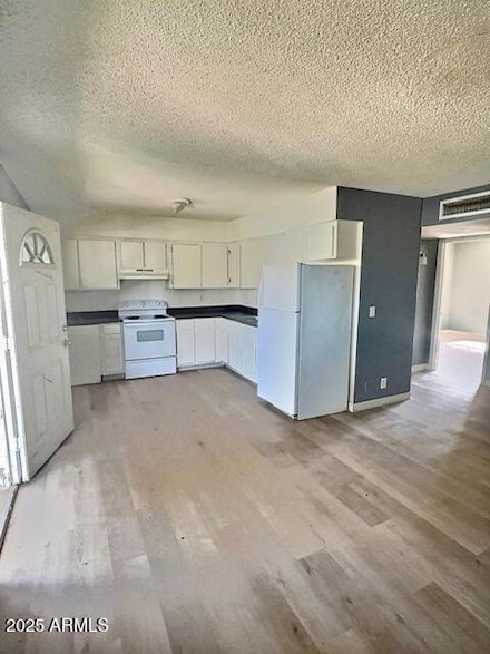 2957 E Atlanta Ave, Phoenix, AZ 85040