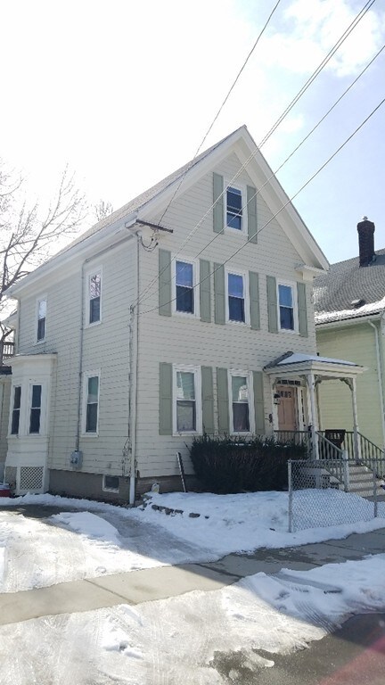 15 Lynde St, Malden, MA 02148