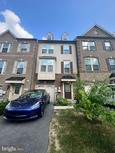 7611 Hamilton Crossing, Hanover, MD 21076