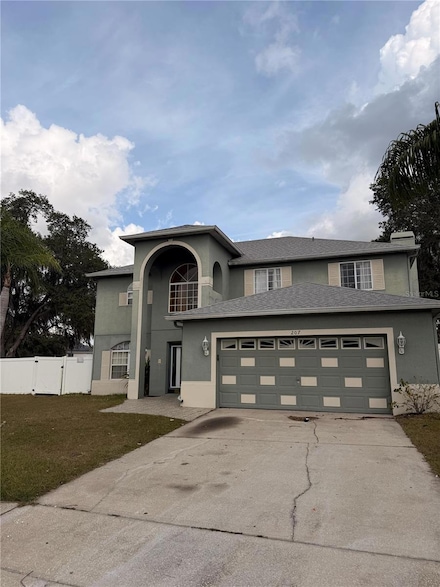 207 Redwood Bark Trail, Kissimmee, FL 34758
