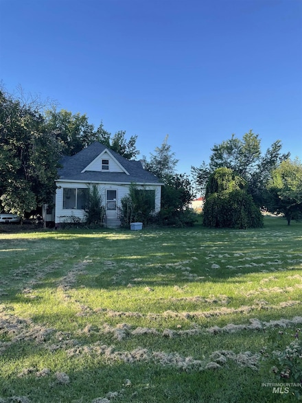 2450 E 1st St, Fruitland, ID 83619