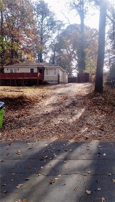 6113 Blackhawk Trail SE, Mableton, GA 30126