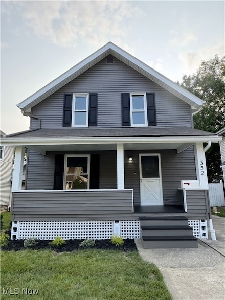 352 N Lyman St, Wadsworth, OH 44281