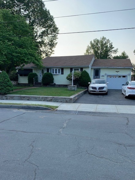 103 9th Ave, Haverhill, MA 01830