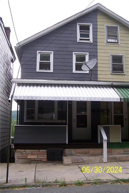 607 E Abbott St, Lansford, PA 18232