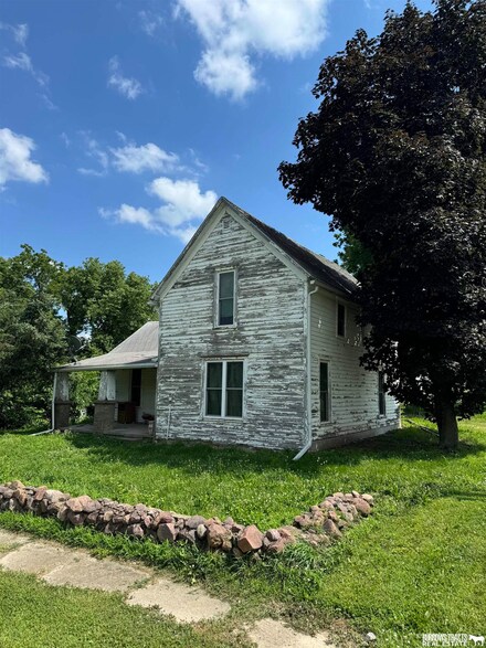 405 Walnut St, Du Bois, NE 68345