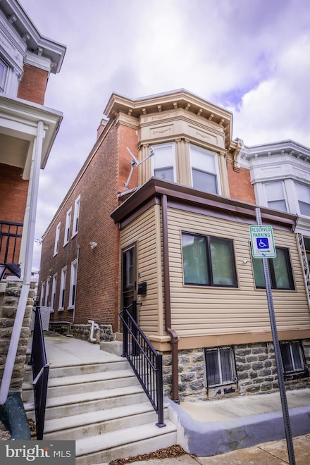 6113 Ross St, Philadelphia, PA 19144