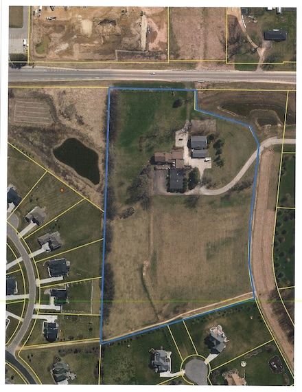 7672 W Mineral Point Rd, Verona, WI 53593