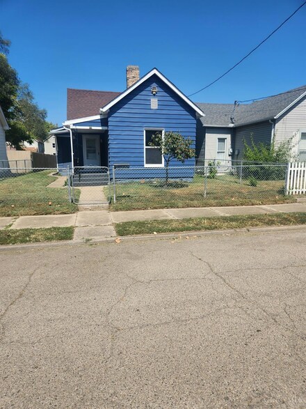 2019 Logan Ave, Middletown, OH 45044