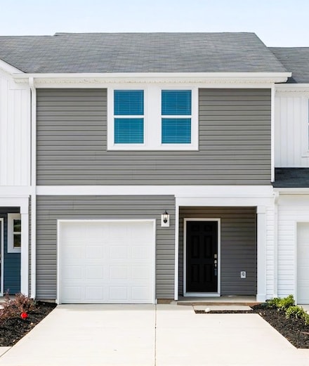 819 Ernest Ln, Lyman, SC 29365