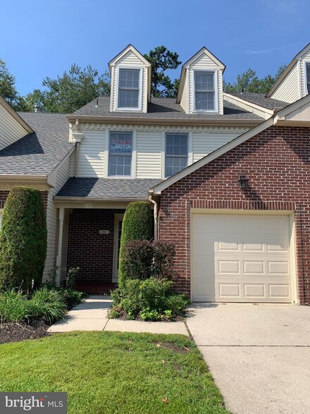 301 Berkshire Way Unit 8, Marlton, NJ 08053