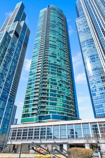 1201 S Prairie Ave Unit 4504, Chicago, IL 60605