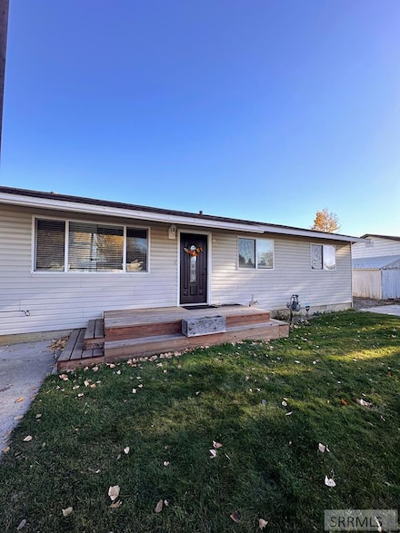 16 Jaxon Dr, Sugar City, ID 83448